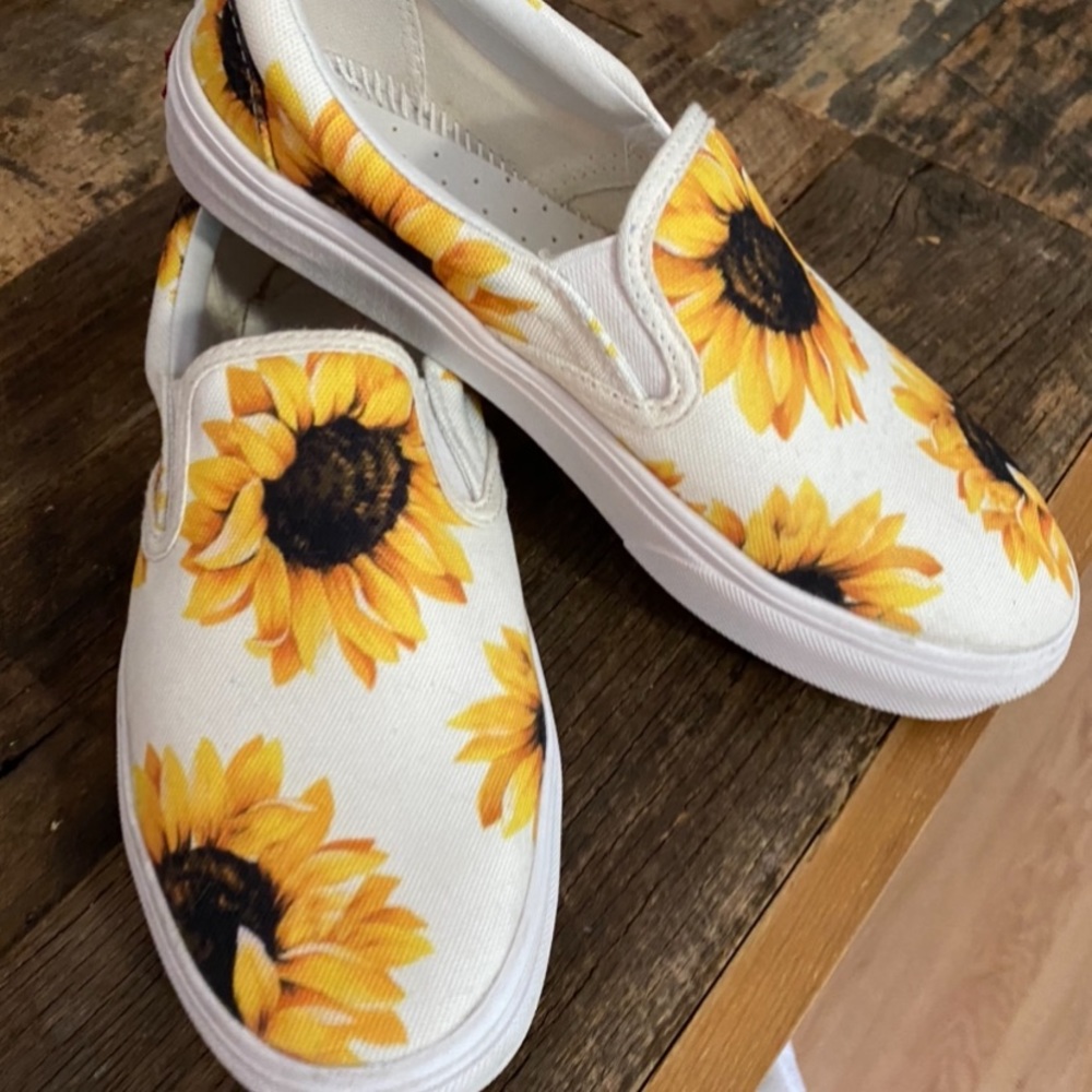 Women’s Shoes